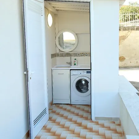 Lägenhet Izzhome Sunshine